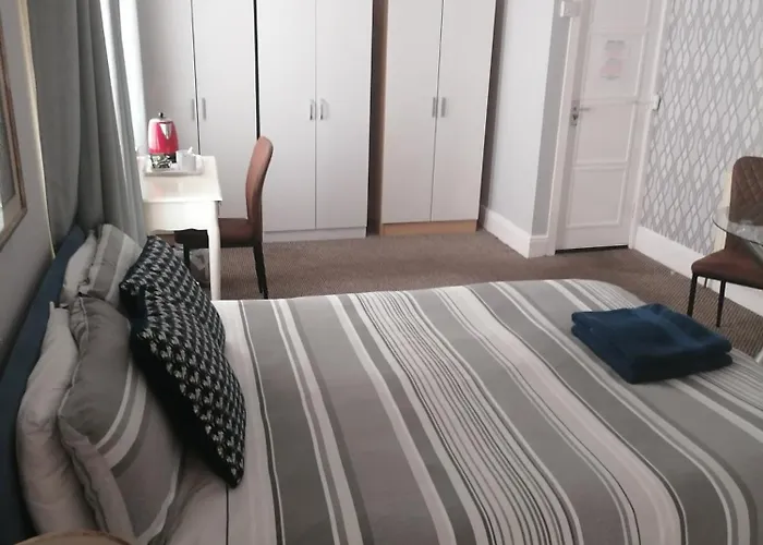 The Kirkview Bed & Breakfast Blackpool